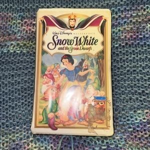 Walt Disney’s Snow White and the Seven Dwarfs
